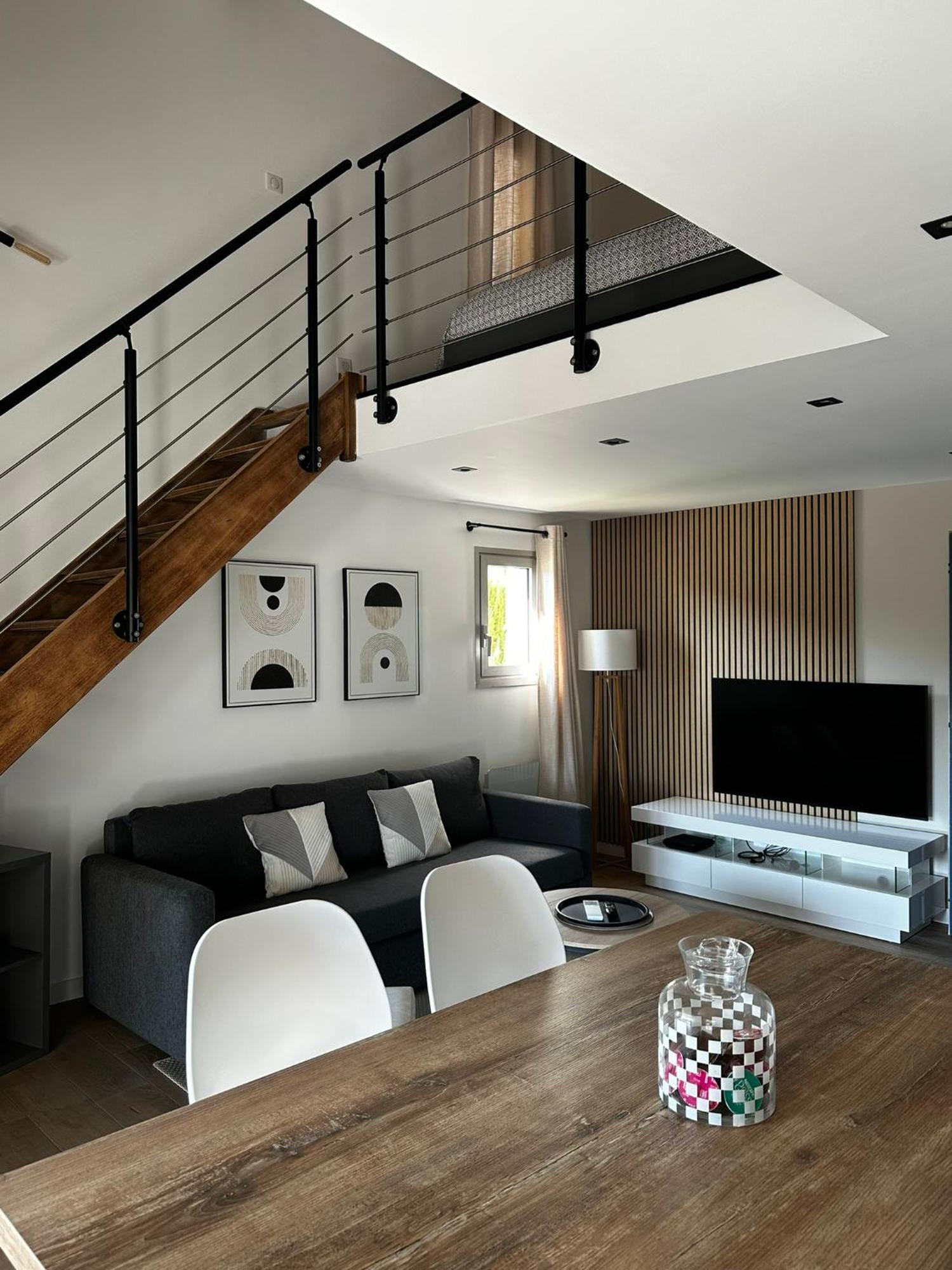 Frejus - Appartement 4 Personnes - Piscine ภายนอก รูปภาพ